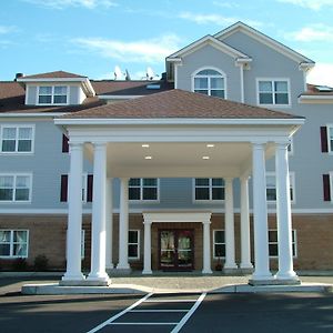 Holiday Inn Express Hotel & Suites White River Junction, An Ihg Hotel